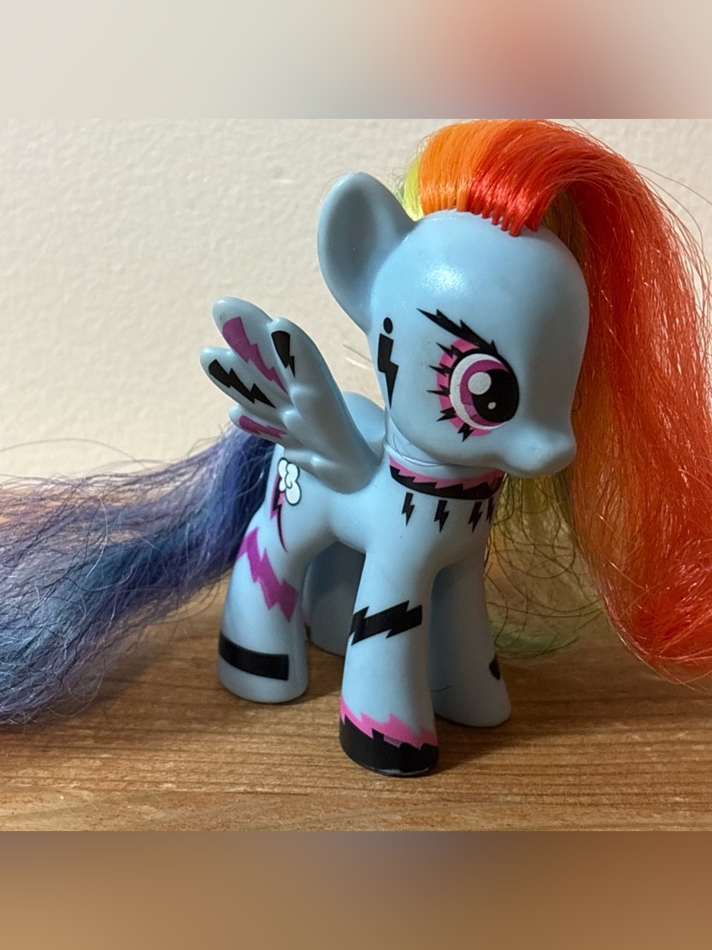 My Little Pony Ponymania Rainbow Dash G4 2014 Toys R Us Exclusive Rare